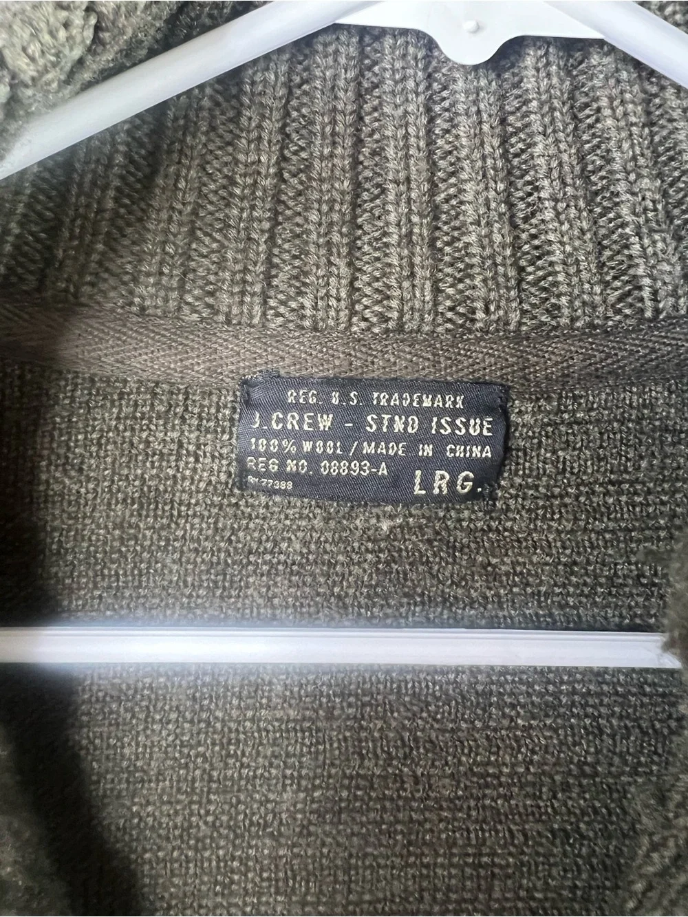 J.Crew Chunky Military Style 100% Wool Olive Green Cardigan Men’s Size L Preppy